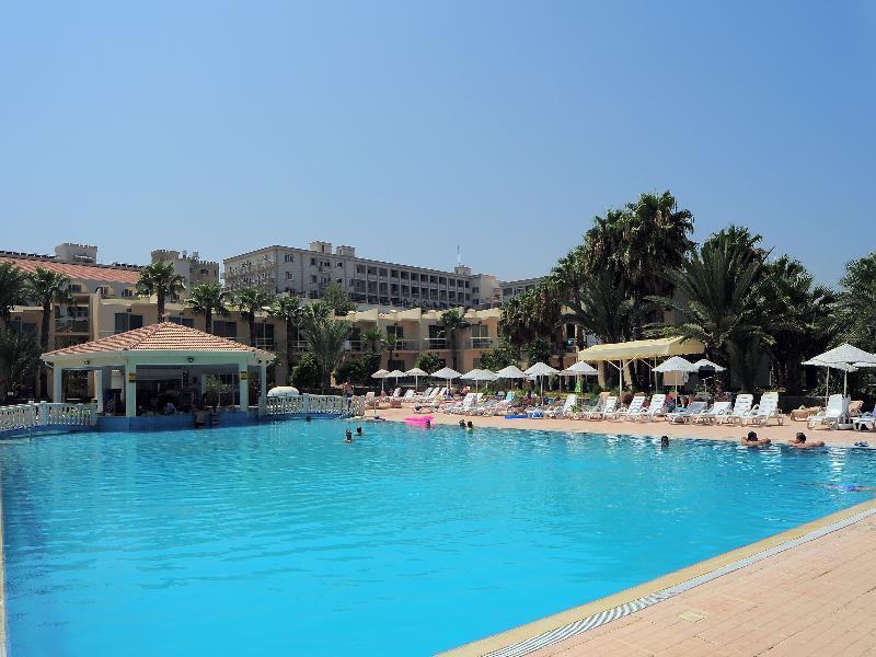 Oscar Resort Hotel كيرينيا المظهر الخارجي الصورة