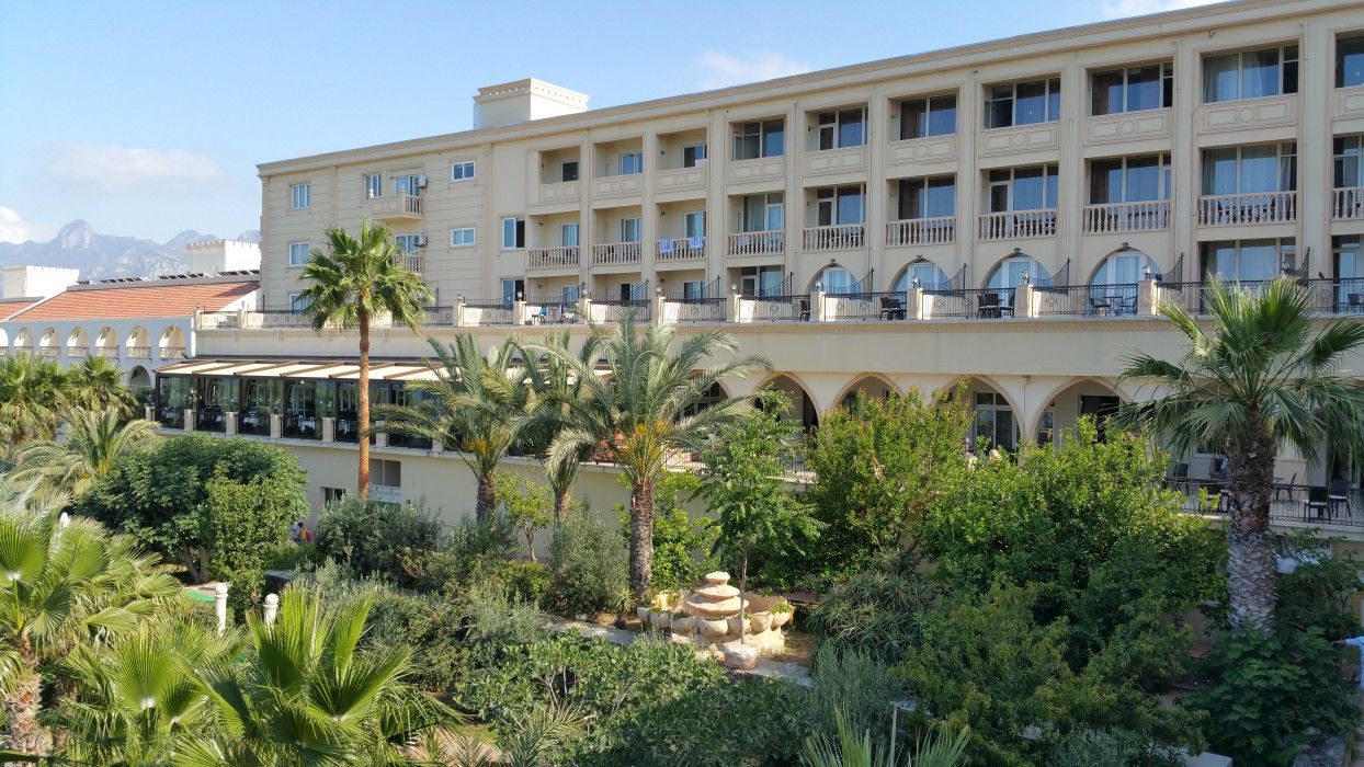 Oscar Resort Hotel كيرينيا المظهر الخارجي الصورة